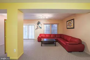 2734 Quarry Heights Way, Baltimore, MD 21209 - Photo 20