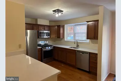 19 Spring Glen Court, Cockeysville, MD 21030 - Photo 4