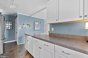 5402 Council St, Baltimore, MD 21227 - Photo 12