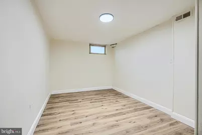 8049 Lansdale Road, Baltimore, MD 21224 - Photo 36