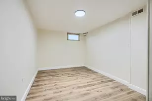 8049 Lansdale Rd, Baltimore, MD 21224 - Photo 36