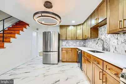 8049 Lansdale Road, Baltimore, MD 21224 - Photo 6