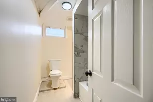 8049 Lansdale Rd, Baltimore, MD 21224 - Photo 40