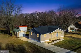 7924 Oakdale Ave, Baltimore, MD 21237 - Photo 2