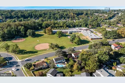 910 Crestwick Road, Towson, MD 21286 - Photo 34