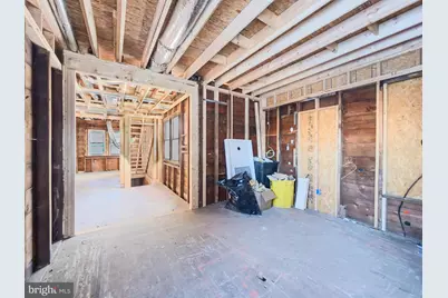 2224 Middleborough Road, Essex, MD 21221 - Photo 10