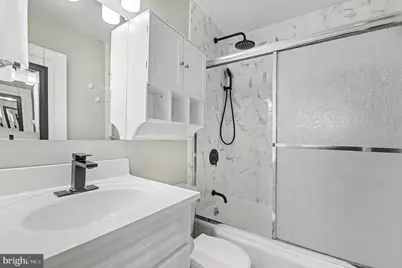 8806 Lakewood, Parkville, MD 21234 - Photo 16