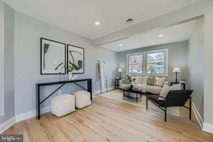 2122 Lodge Forest Dr, Baltimore, MD 21219 - Photo 4