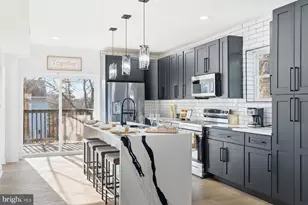 413 1st Ave, Halethorpe, MD 21227 - Photo 14