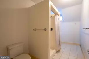 3 Devon Hill Rd, Baltimore, MD 21210 - Photo 40