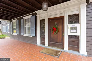 3 Devon Hill Rd, Baltimore, MD 21210 - Photo 2