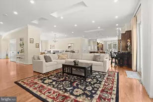 2312 Velvet Ridge Dr, Owings Mills, MD 21117 - Photo 12