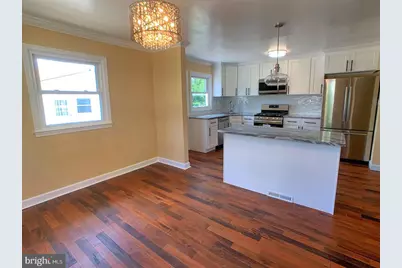 7907 Subet, Windsor Mill, MD 21244 - Photo 10