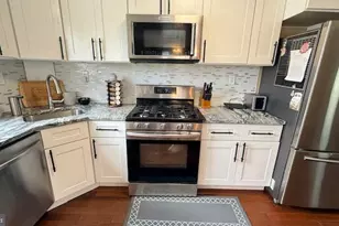 7907 Subet, Windsor Mill, MD 21244 - Photo 8