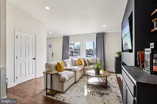 4761 Byron Rd, Baltimore, MD 21208 - Photo 6