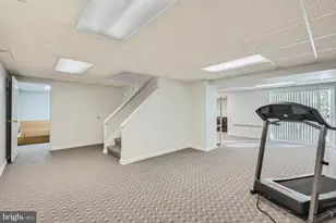 8 Sapphire Hill Ct, Baltimore, MD 21209 - Photo 28