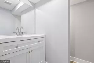 8300 Edgedale Rd, Parkville, MD 21234 - Photo 40