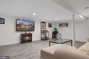 2913 Illinois Ave, Baltimore, MD 21227 - Photo 32