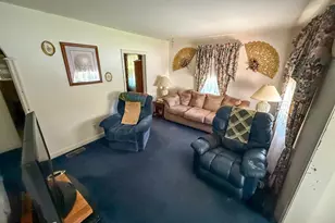 111 S Stuart St, Essex, MD 21221 - Photo 2