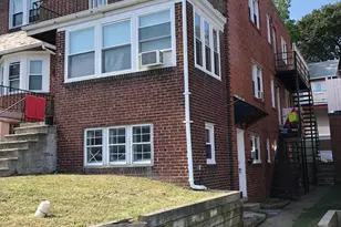 114 Cherrydell Rd, Baltimore, MD 21228 - Photo 2