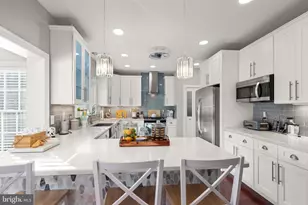 1 Hemlock Ct, Cockeysville, MD 21030 - Photo 10