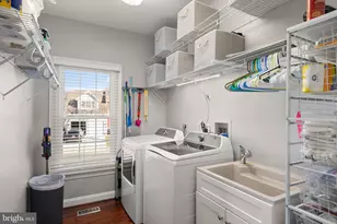 1 Hemlock Ct, Cockeysville, MD 21030 - Photo 22