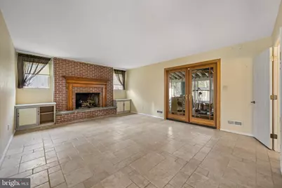 922 Beaverbank Circle, Towson, MD 21286 - Photo 6