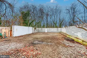 619 North Point Rd, Baltimore, MD 21224 - Photo 66