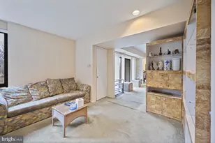 7 Slade Ave, Baltimore, MD 21208 - Photo 10