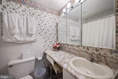 7 Slade Avenue #119, Baltimore, MD 21208 - Photo 30