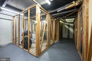 7 Slade Ave, Baltimore, MD 21208 - Photo 38