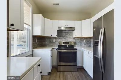 300 West Chesapeake Avenue, Towson, MD 21204 - Photo 6