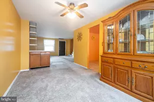 1022 Foxwood Ln, Baltimore, MD 21221 - Photo 8