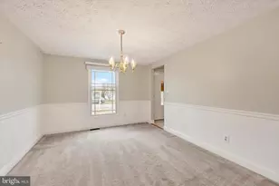 3827 Proctor Ln, Baltimore, MD 21236 - Photo 10