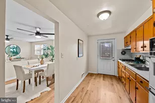 1011 Linden Ave, Baltimore, MD 21227 - Photo 18