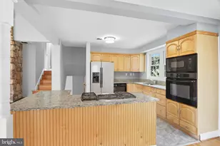 1910 Clifden Rd, Baltimore, MD 21228 - Photo 6