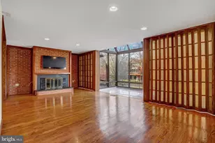 2 Coldwater Ct, Towson, MD 21204 - Photo 2