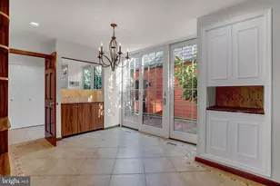 2 Coldwater Ct, Towson, MD 21204 - Photo 22