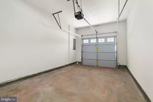 8143 Bartholomew Ct, Baltimore, MD 21206 - Photo 36