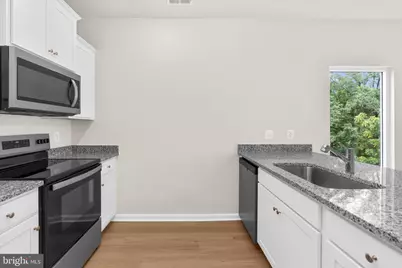 8135 Bartholomew Court, Baltimore, MD 21206 - Photo 26