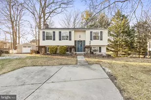 4702 Lavington Pl, Nottingham, MD 21236 - Photo 2