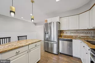 120 Villa Capri Cir, Essex, MD 21221 - Photo 8