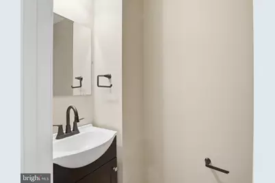 1911 Halethorpe, Halethorpe, MD 21227 - Photo 22