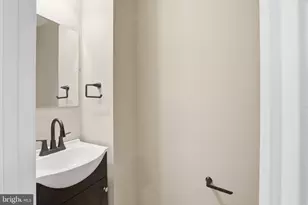 1911 Halethorpe, Halethorpe, MD 21227 - Photo 22