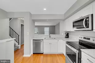 1923 Newhaven Dr, Essex, MD 21221 - Photo 8