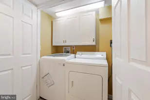 404 Grovethorn, Baltimore, MD 21220 - Photo 32