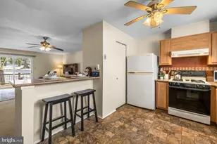 24 Boulder Ct, Cockeysville, MD 21030 - Photo 4