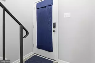 14 Sharrow Ct, Baltimore, MD 21244 - Photo 4