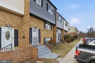 14 Sharrow Ct, Baltimore, MD 21244 - Photo 2