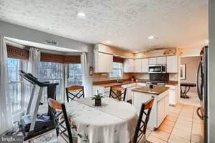 4 High Side Ct, Owings Mills, MD 21117 - Photo 10